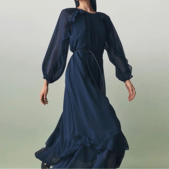 Ann Taylor Dresses & Skirts - ANN TAYLOR FLOWY CHIFFON MAXI DRESS SIZE 6P NWT